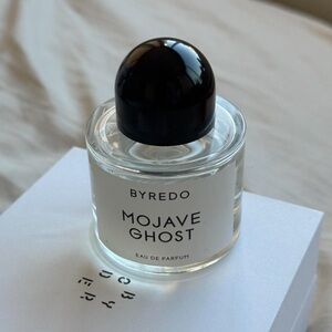 Byredo Mojave Ghost Perfume with Black Cap